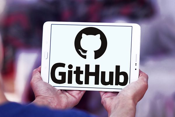 GitHub 用户超4000 万 发布 2019 年年度报告