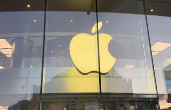 都将支持双卡双待信号提升明显 消息称苹果今年三款新 iPhone