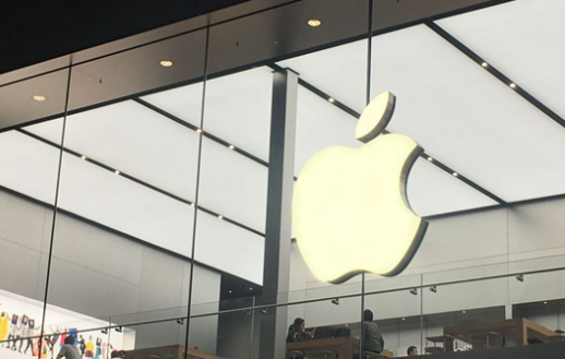 以防止虐待儿童的内容 苹果会扫描上传到 iCloud 的照片